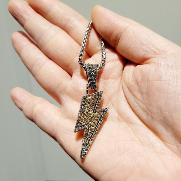 Brand New Gold Rhinestone Storm Sign Silver Necklace - Picture 3 of 7